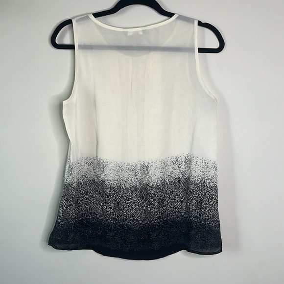 BANANA REPUBLIC SLEEVELESS BLOUSE - Picture 2 of 4